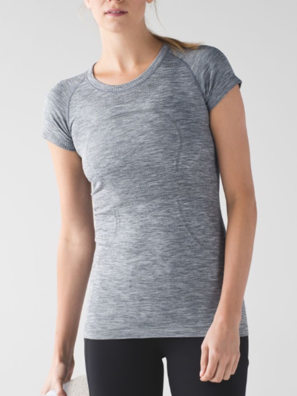 Lululemon Run: Swiftly Tech Short Sleeve Sz 10 Heathered Slate